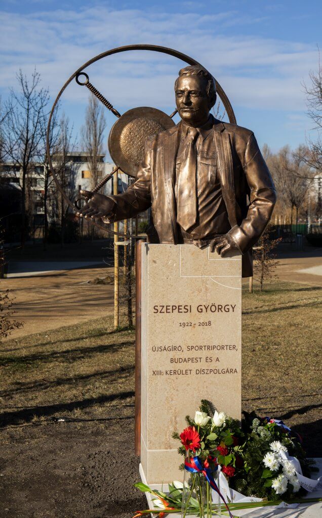 Szepesi György szobor