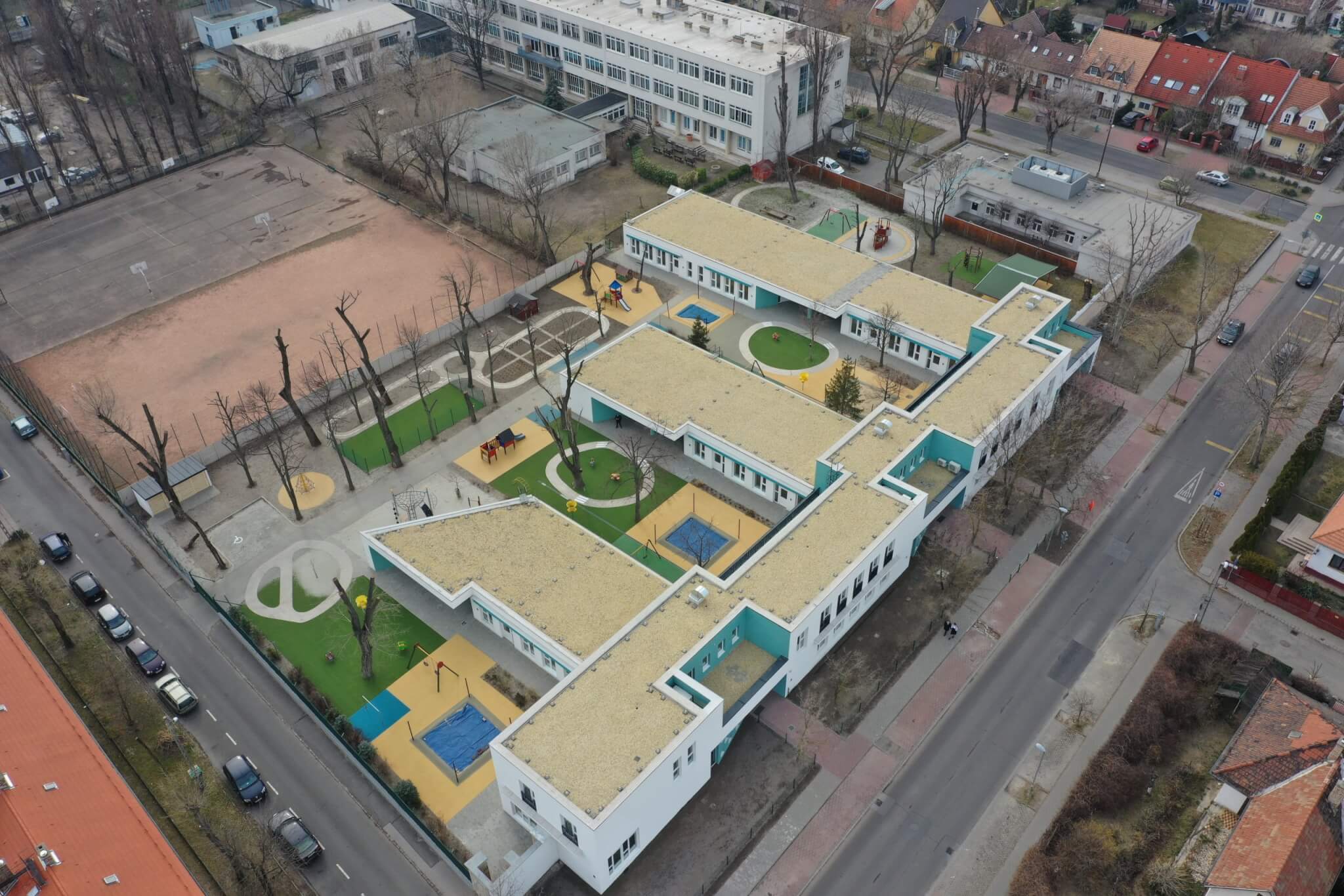 A megújult Csicsergő Tagóvoda épülete dónfotó