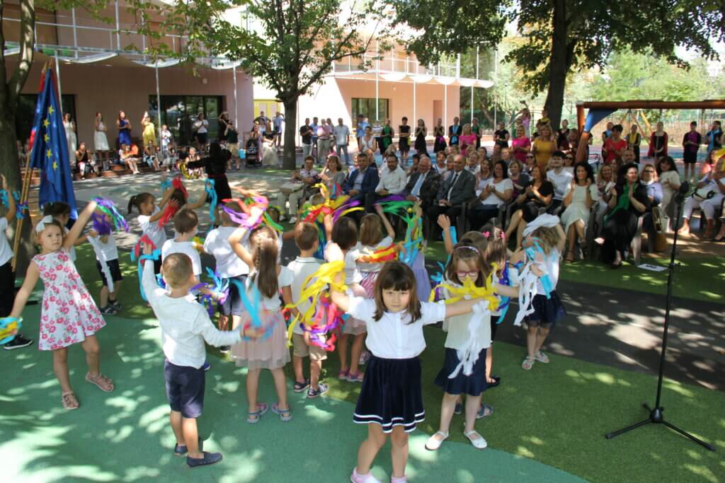 Óvodások műsora a tanévnyitón