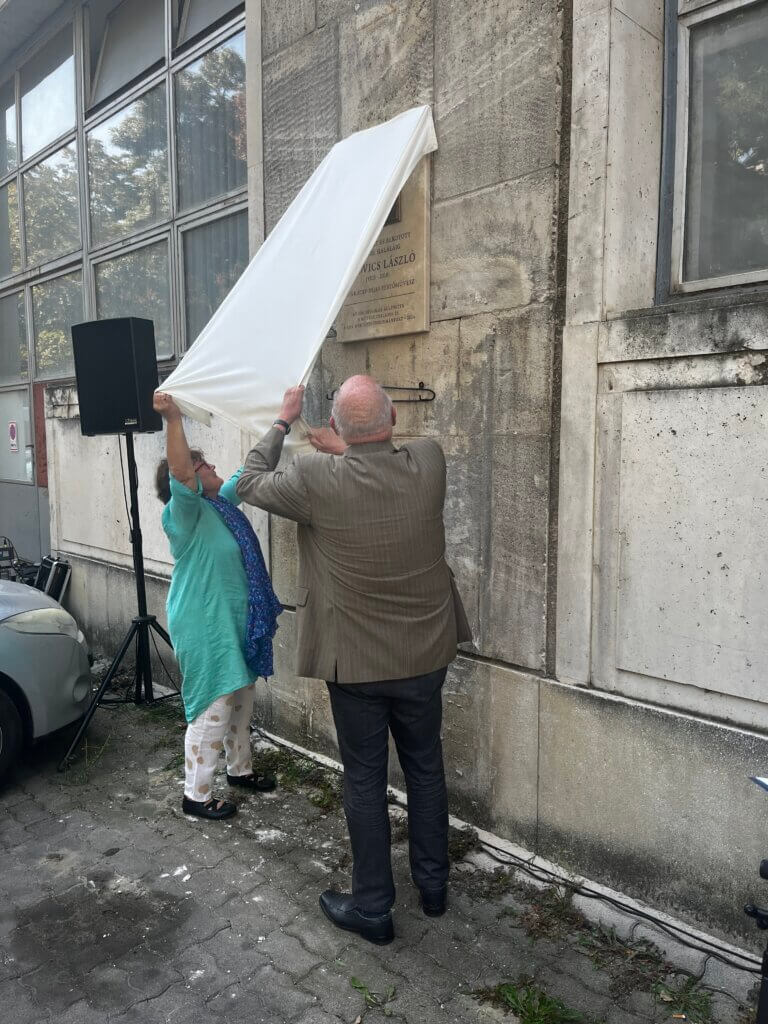 Ridovics László emléktábla avatása