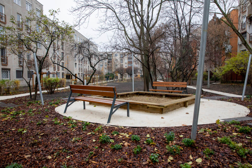 Ördögmalom utca belső udvar