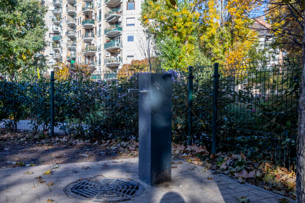 Ivókút a Dráva utcai kutyafuttatóban